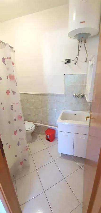 Spacious Apartment With Sea View In Alcamo 180 M²