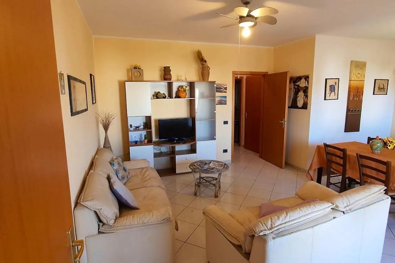 Spacious Apartment With Sea View In Alcamo 180 M²